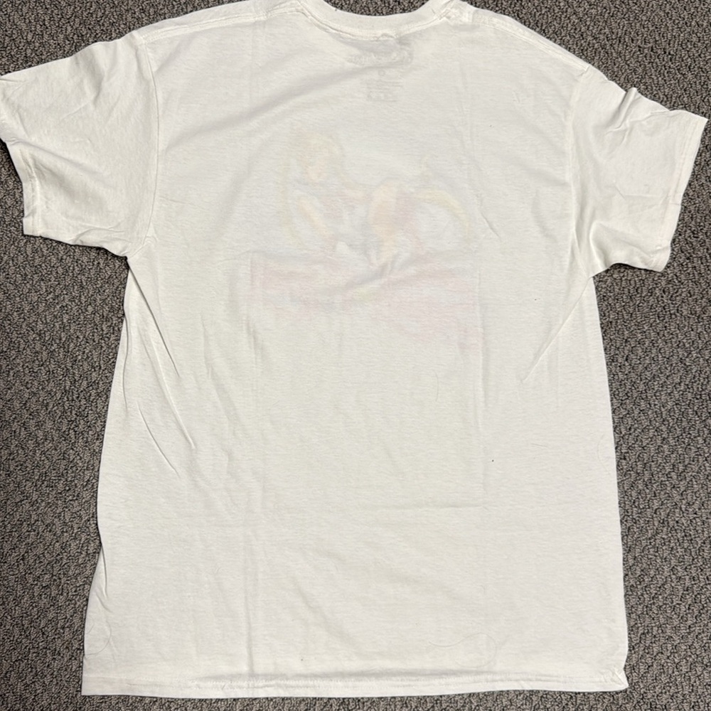 NWOT Sailor Moon T-Shirt - Picture 4 of 4